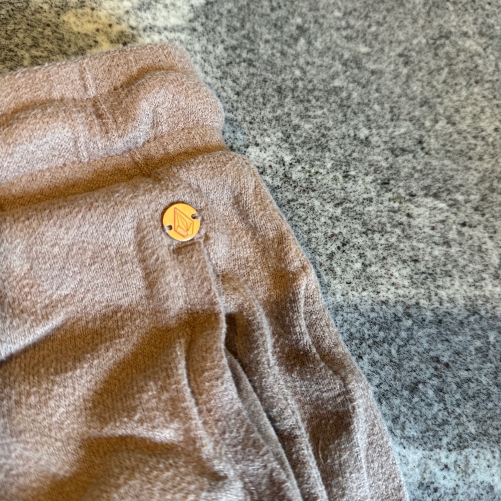 Volcom Joggers in Camel Sz S - Picture 3 of 5
